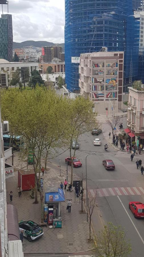 Tirana Center Apartment 12 Buitenkant foto