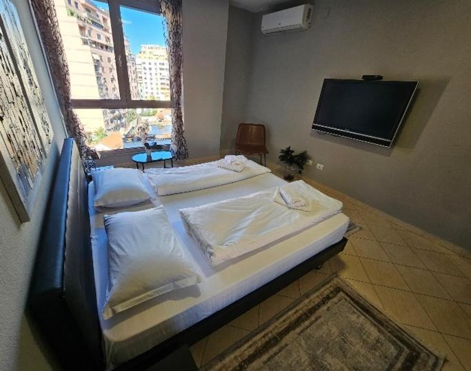 Tirana Center Apartment 12 Buitenkant foto