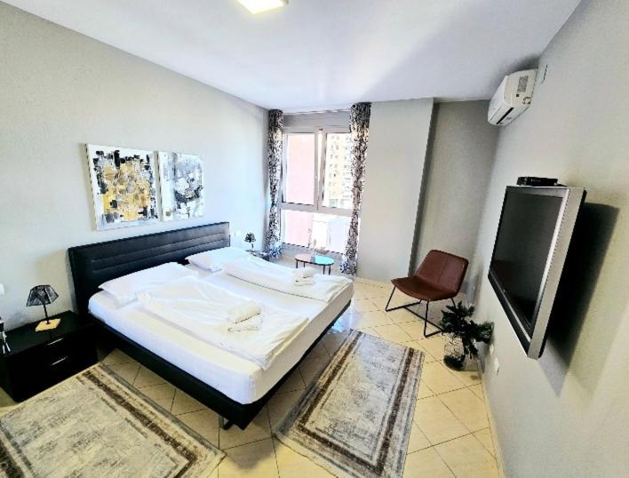 Tirana Center Apartment 12 Buitenkant foto